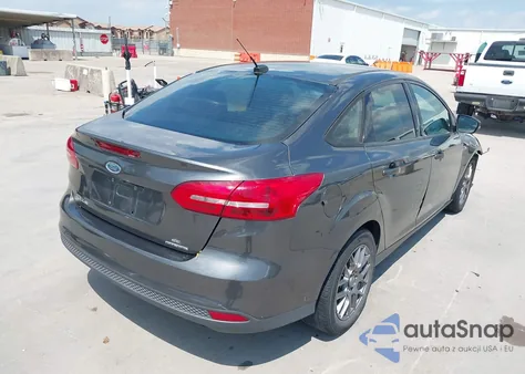 2016 Ford Focus Se z USA, uszkodzony, nr VIN 1FADP3F27GL378869